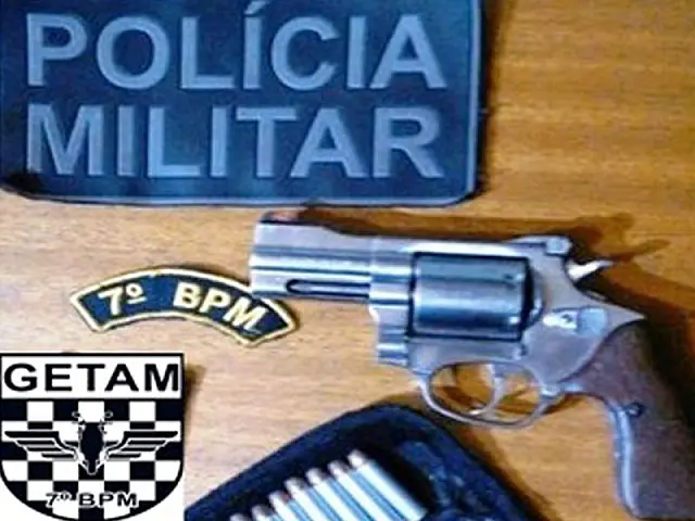 Motorista de caminhonete é preso com revólver na MS-178