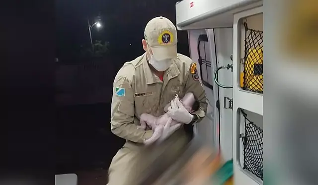 Aurora nasce em viatura dos bombeiros a caminho do hospital de Jardim