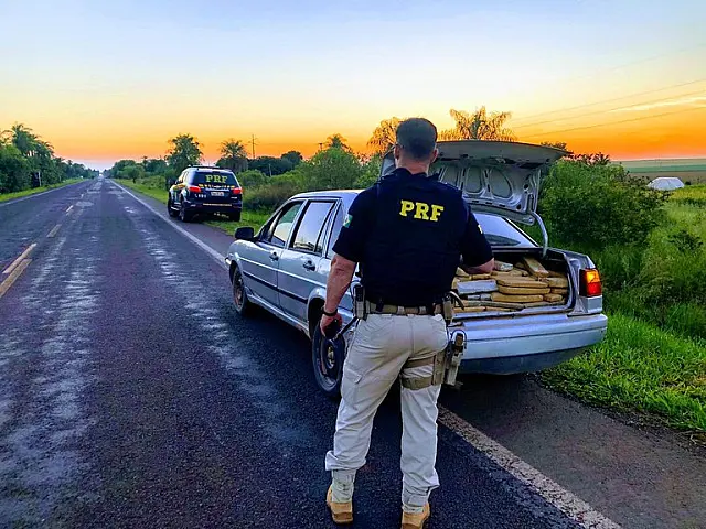 Polícia Rodoviária Federal apreende 430 Kg de maconha em Jardim