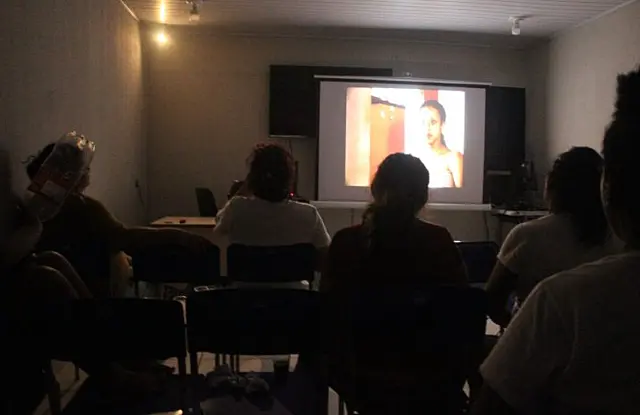 Projeto Conversas com Cinema chega a presídio feminino de Campo Grande