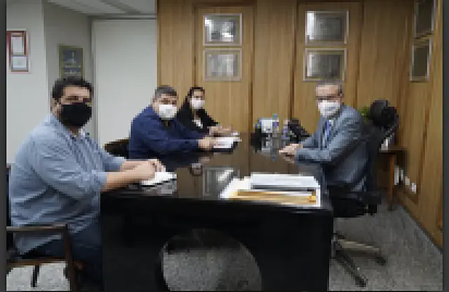 Prefeito de Bonito discute preparativos o aniversário da cidade e obras