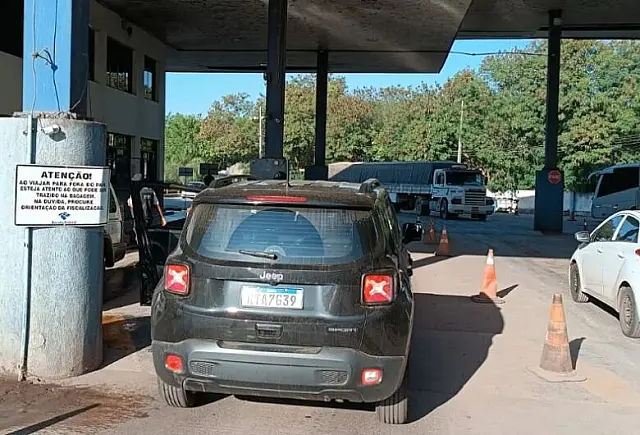 Polícia recupera Jeep furtado em Corumbá; suspeito é preso em flagrante