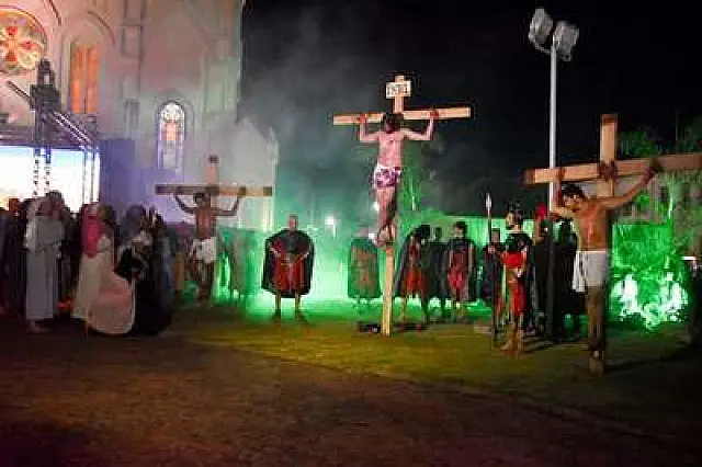É hoje: Teatro Paixão de Cristo reúne fé em Aquidauana