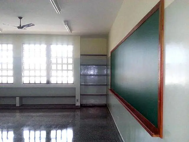 Governador entrega obras e prêmios a estudantes em Três Lagoas e Paranaíba