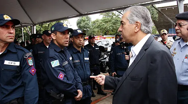Após anúncio, governo autoriza concursos para PM e Bombeiros com 650 vagas
