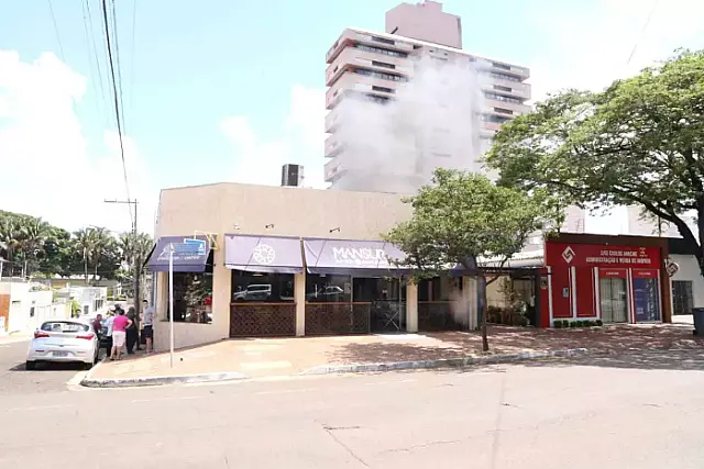 Fogo destrói cozinha de restaurante e prejudica encomendas de Natal