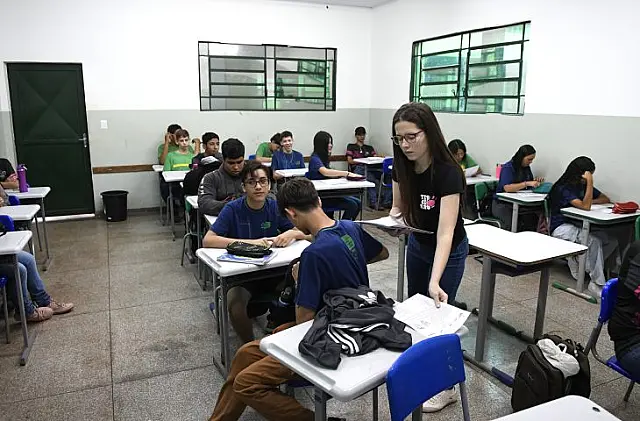 Edital com vagas ampliadas para concurso de professores já disponível