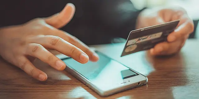 Compras de até US$ 50 pela internet começam a pagar 20% de tarifa