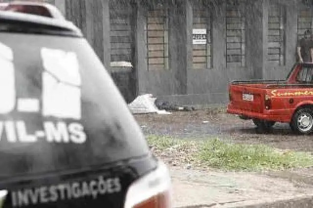 Homem de 81 anos é assassinado com facada na barriga