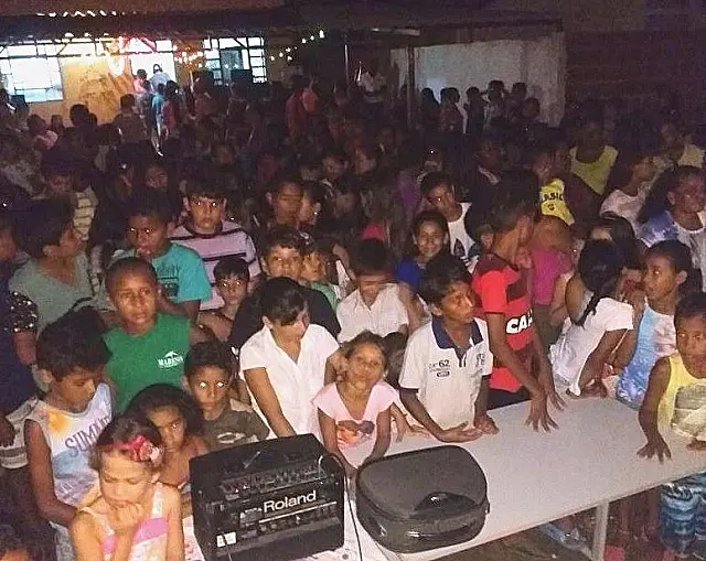 Projeto 'Cyber Comunitário' atende crianças carentes do bairro Cristo Rei