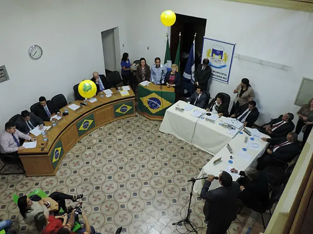 Professores apresentam fotos com temas ambientais em sessão da Câmara