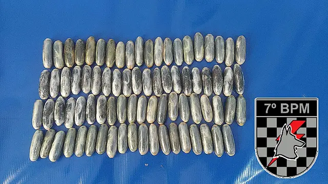 Homem é preso na rodoviária de Miranda após ingerir 79 cápsulas de pasta base