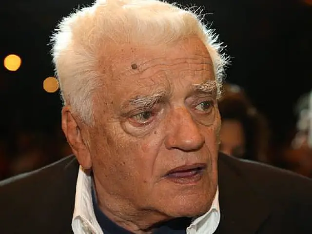 Corpo do ator Walmor Chagas é velado; morte será investigada