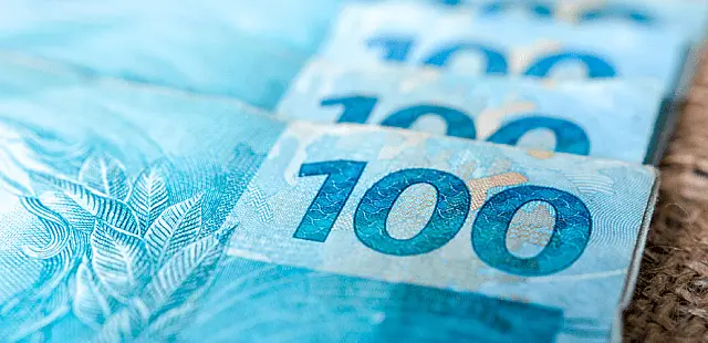 Caixa paga hoje Auxílio Brasil a cadastrados com NIS final 4