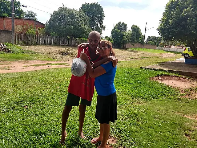 Homem que morava na rua reencontra família com ajuda do Creas em Aquidauana