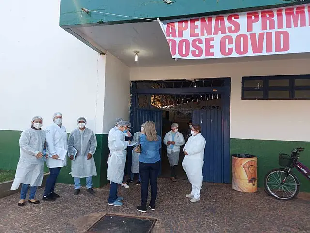 Bonito vacina pessoas a partir de 48 anos amanhã