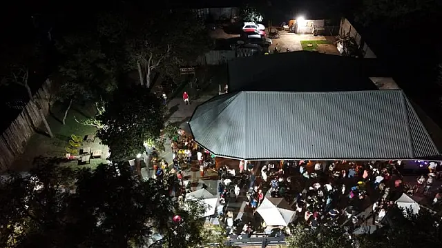 No dia em que MS chega a 300 mil casos de Covid-19, bar é lacrado por festa com 300 pessoas