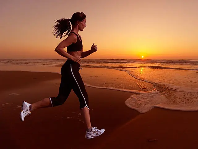 Exercício físico te ajuda a dormir melhor