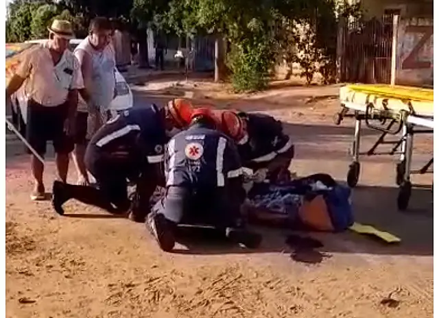 Mulher tem fratura exposta após acidente de moto em Anastácio
