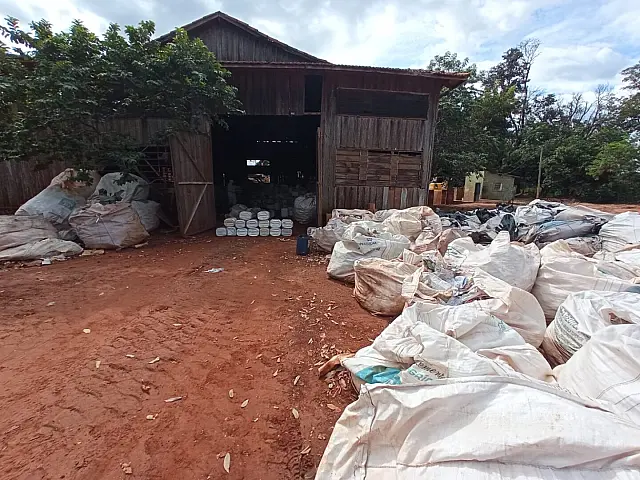 Dono de recicláveis em Dois Irmão do Buriti é autuado em R$ 50 mil por irregularidades
