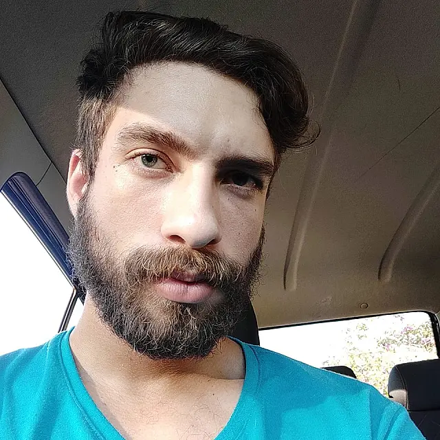Jovem de Sidrolândia é encontrado morto dentro de banheiro na Capital