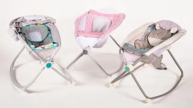 Fisher-Price faz recall de quase 5 milhões de cadeirinhas de bebê