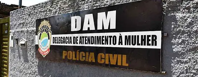 "Curandeira" é ouvida pela polícia após torturar menina em ritual de cura