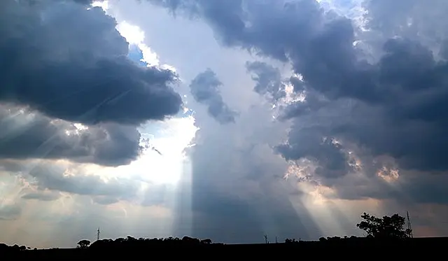Meteorologia prevê fim de semana com chuva e chegada de nova onda de frio