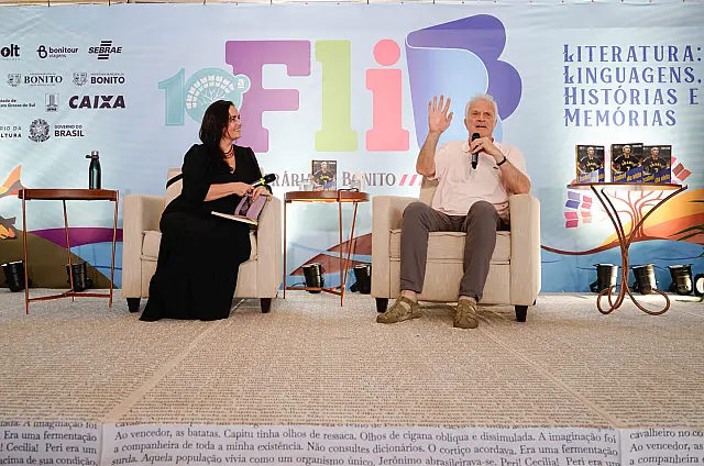 Pedro Bial lança livro e destaca alegria por participar da 10ª FLIB