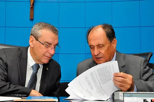 Lei: Licença-paternidade estendida é realidade na ALMS