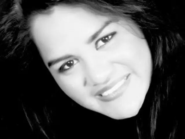 Família suspeita que chá emagrecedor tenha causado morte de cantora