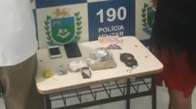 Flagrados com maconha, motociclista e passageiro são presos pela PM em Aquidauana