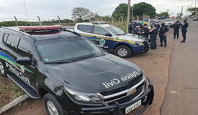 Operação 'Divisas Integradas' apreende mais de 7 toneladas de drogas e detém 832 pessoas
