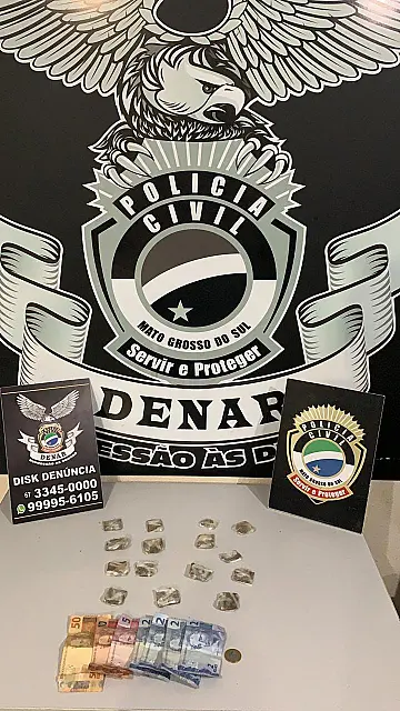 Jovem de 18 anos é preso em flagrante vendendo drogas no Bairro Dom Antônio Barbosa na Capital