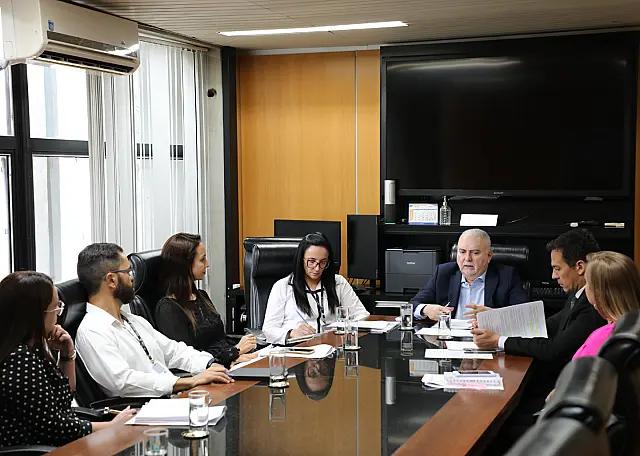 Presidência se reúne com comissão de ética do TJMS