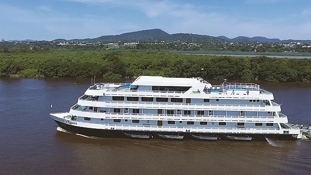 Cresce a oferta de cruzeiros fluviais de ecoturismo no Pantanal de MS