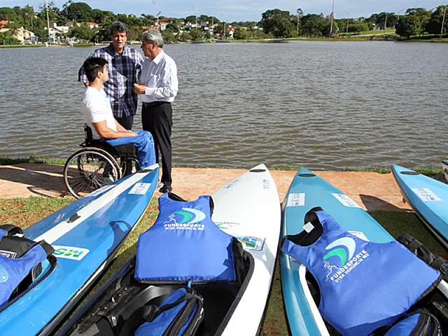 Governo investe em compra de equipamentos para garantir prática de paracanoagem no Estado