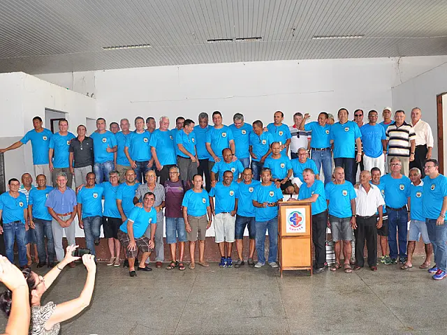 Ex-integrantes do 9º BE Cmb promovem encontro no Gressa