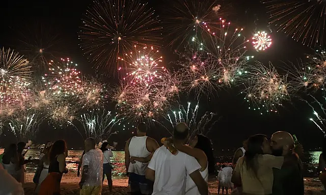 Segurança no réveillon de Copacabana terá 30 torres de vigilância