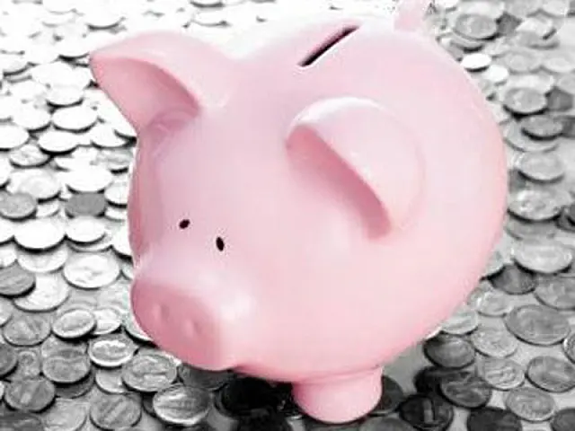 Deixar dinheiro na poupança causa perda de poder de compra pelo 4º mês