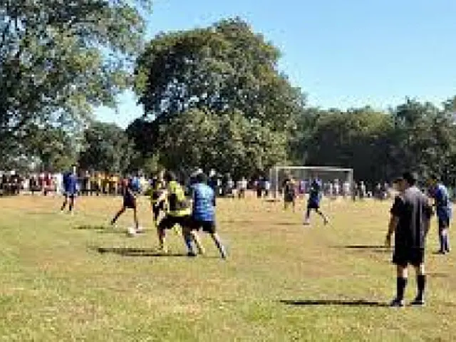 Torneio de futebol do Água Azul reúne 40 equipes