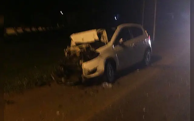 Grave acidente entre Palio e L200 deixa quatro feridos em MS