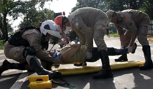 Corpo de Bombeiros dá dicas de primeiros socorros em acidente no trânsito