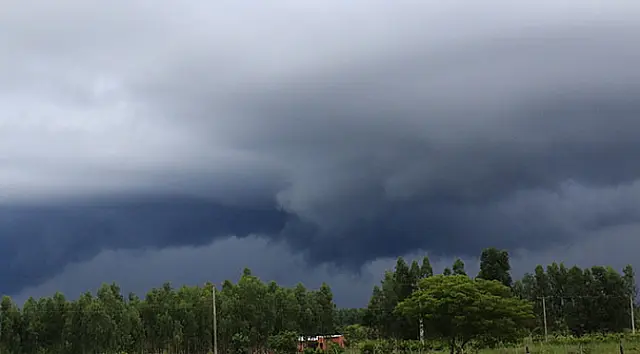 Previsão de pancada de chuva forte e trovoadas nesta sexta-feira em Aquidauana