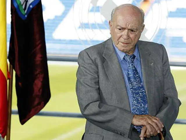Alfredo di Stéfano morre aos 88 anos