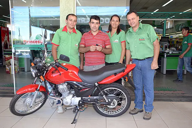 Rede Princesa realiza sorteio de moto 0 km