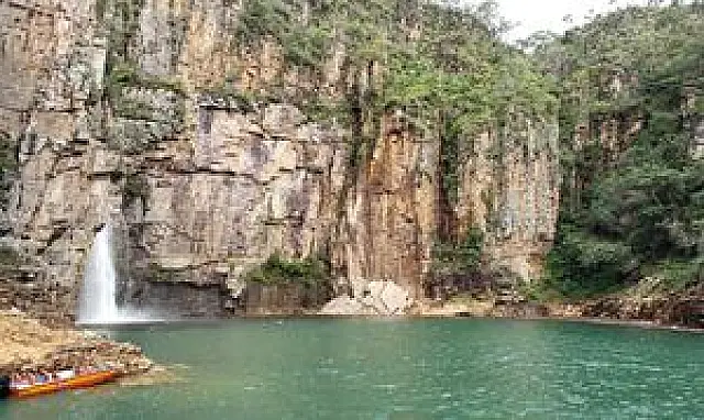 Polícia Civil de MG conclui que causa da queda em Capitólio foi natural