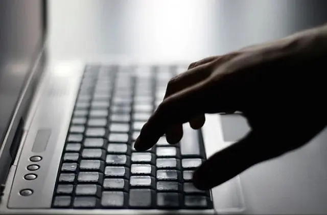 Especialista lista dicas simples que podem garantir segurança digital
