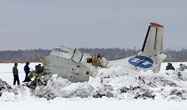 Avião com 43 a bordo cai na Rússia