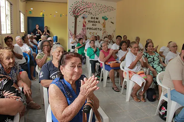 Anastácio promove confraternização de fim de ano Centro de Convivência do Idoso